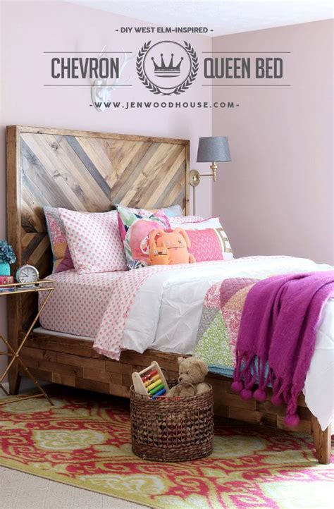 16 Incredible DIY Bedroom Decor Ideas Anyone Can Make