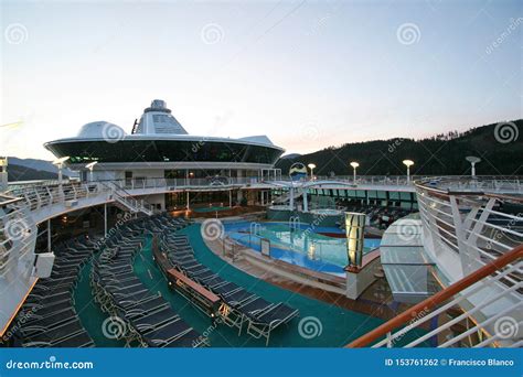 Cruising the Inside Passage, Alaska. Editorial Photography - Image of ...