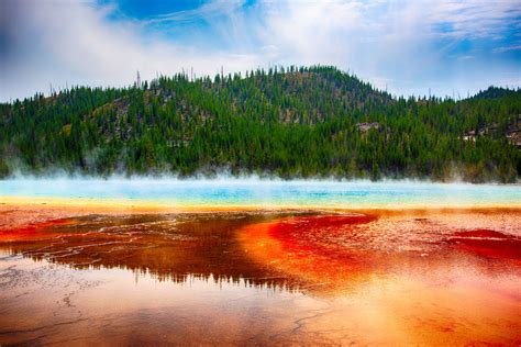 Yellowstone National Park: The Complete Guide