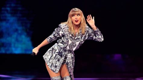 ¿Taylor Swift en el Super Bowl 2023? Aseguran que dará el show — Rock&Pop