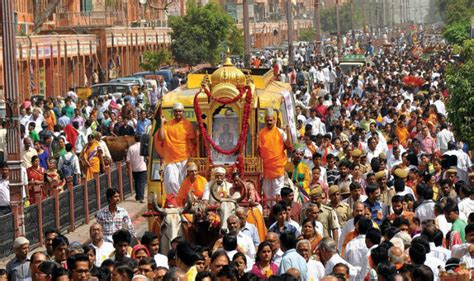 Mahavir Jayanti 2017: History & Significance of the Jain Festival ...