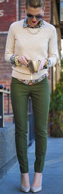 🤩 Colors That Go With Army Green Clothes [Outfit Ideas] 2024🤩