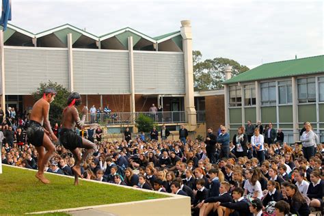 NAIDOC 2015 celebrations at Maitland Grossmann High School