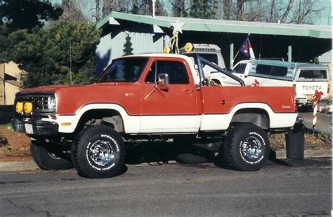 75 Dodge SWB PowerWagon - WIP: Model Trucks: Pickups, Vans, SUVs, Light ...