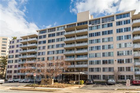 Ridge House – Arlington VA Condos | Every building. Every listing.