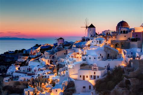 File:Oia, Santorini HDR sunset.jpg - Wikimedia Commons