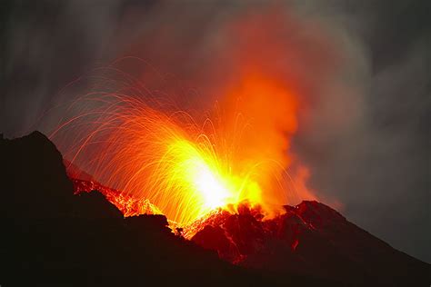 Stromboli Volcano, Eolian Islands, Italy - Facts & Information