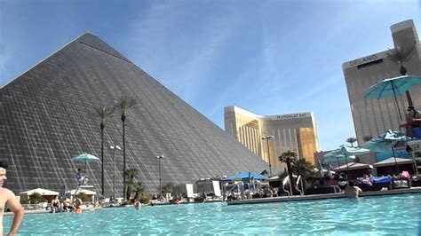 Luxor Hotel Swimming Pool, Las Vegas Nevada | Hotel swimming pool, Las ...