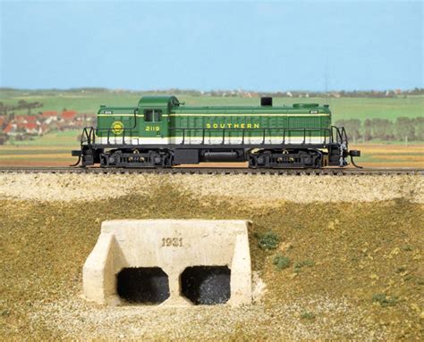 Walthers N scale Alco RS-2 has accurate details | ModelRailroader.com