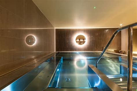 Swimming Pools in Fulham | Indoor Pool | David Lloyd Clubs