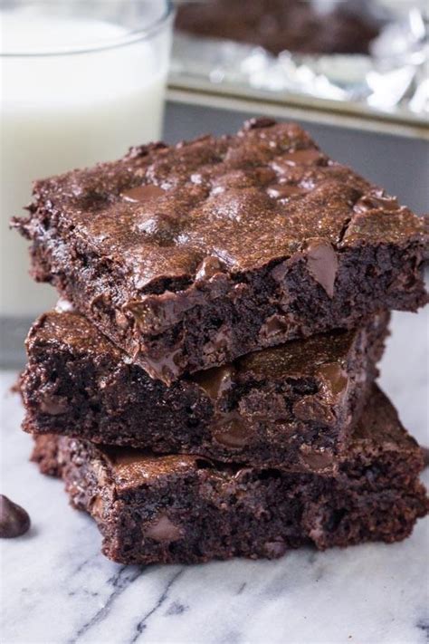 One Bowl Chewy Brownies - Just so Tasty