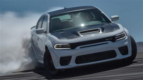 Here's How Fast The Dodge Charger SRT Hellcat Really Is