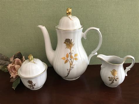 Vintage Wunsiedel Tea Set, Gold Gilt Rose Pattern, Bavaria Porcelain ...