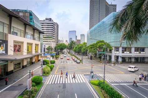 Makati Avenue Near Greenbelt and Glorietta Shopping Mall on Sep ...