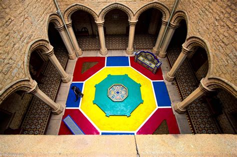 Photos: Courtyard inside Bangalore Palace