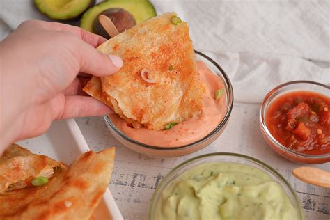 EASY Quesadilla Sauce Recipe (Perfect Sauce for Dipping!)