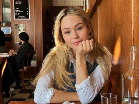 Who is Brec Bassinger? Age, Height, Wiki, Bio, Net Worth, Girlfriend ...