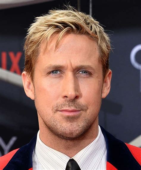 Ryan Gosling Short Straight Blonde Hairstyle with Brunette Highlights