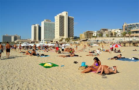 Take a Trip to Tel Aviv Beach | Marc Goldberg | The Blogs