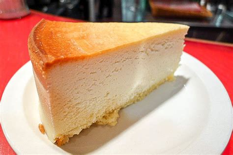 15 of the Best Cheesecakes in NYC & Where You'll Find Them - The Family ...