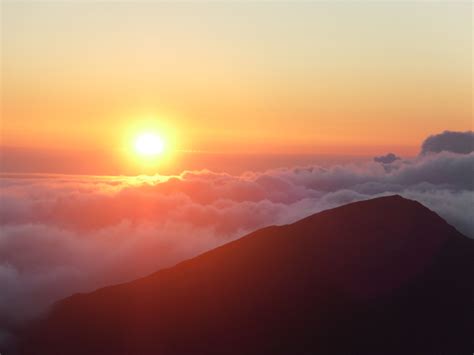 Mt. Haleakala sunrise Maui, HI i think I need to experience this again ...