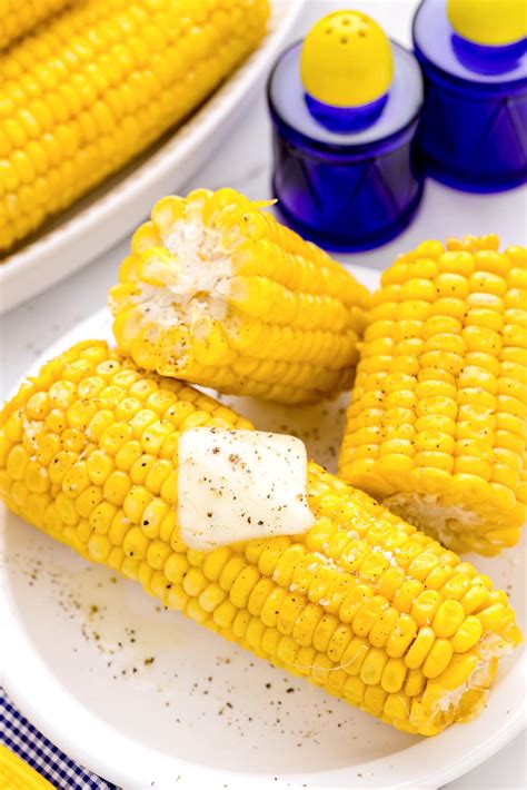 How to Microwave Corn on the Cob {Tips + Tricks} | Lil' Luna