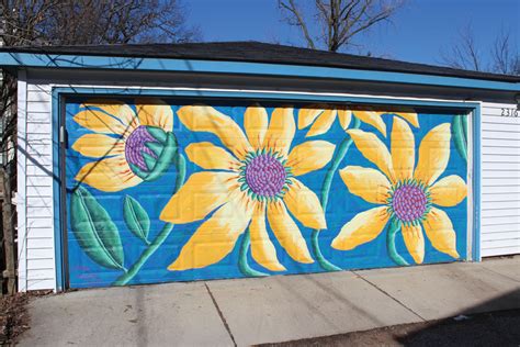 Teresa Parod paints murals on garage doors in Evanston