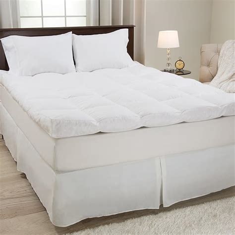 Best Feather Mattress Topper of 2019: Top 5 Feather Toppers for Bed