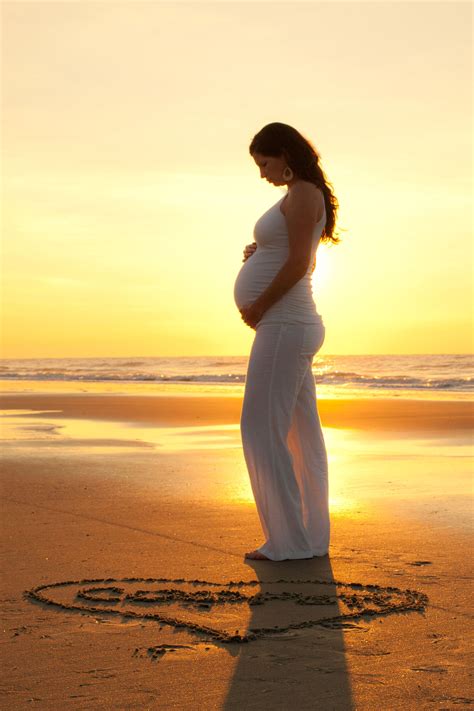 Pregnancy Photo Shoot Ideas