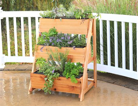 How To Build a Space-Saving 3-Tiered Planter - This Old House