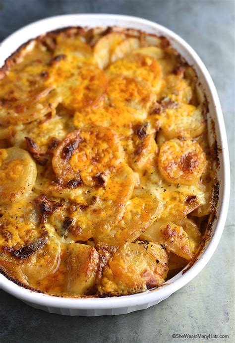 Bacon Potatoes au Gratin Recipe - She Wears Many Hats