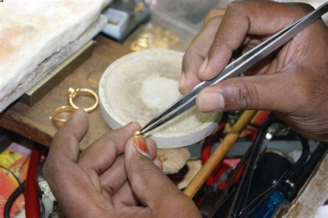 Making of Gold Jewellery by Indian Goldsmiths