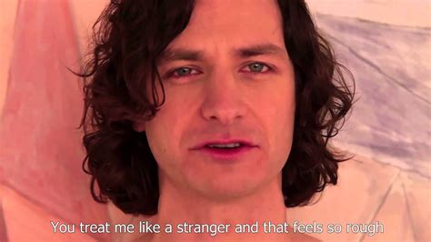 Gotye - Somebody That I Used To Know (feat. Kimbra) - official video ...