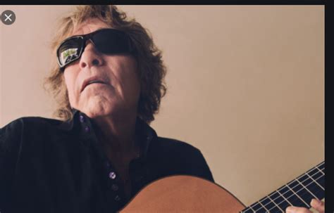 Jose Feliciano Biography, net worth, career, married,wife, son, daughter