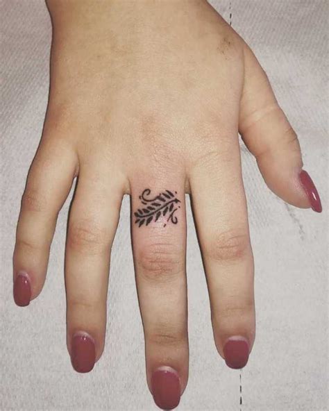 small-hand-tattoos-13 - Tattoo Designs for Women