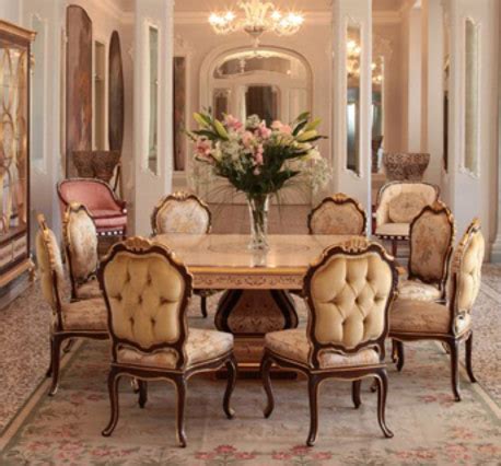 Classic table-Luxury dining room furniture | Luxury Home Decor