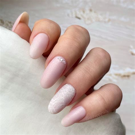 Get Your Nails Ready for Spring with Ombre Pink to White - Click Here ...