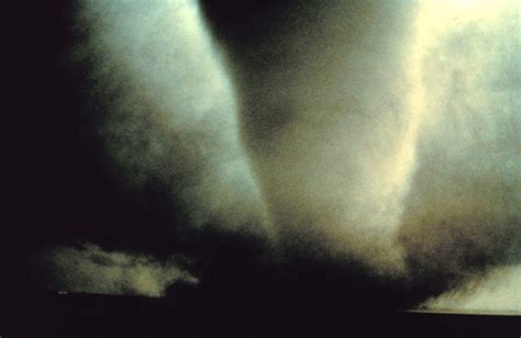 What is a Tornado? Facts and Pictures | HubPages