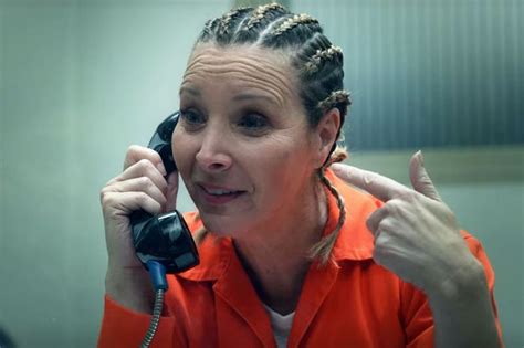 How Netflix’s Space Force Created Lisa Kudrow’s Prison Wigs