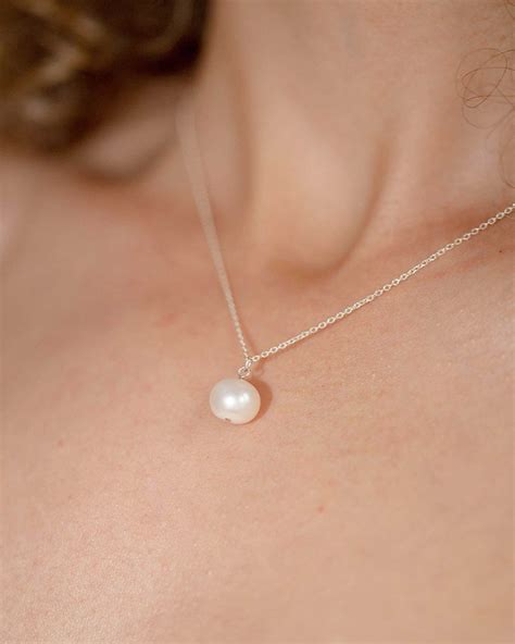 Moondrop Pearl Long Jewelry Set – Atelier Elise