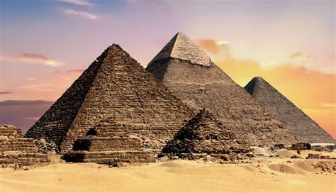 12 Surprising Facts About the Egyptian Pyramids