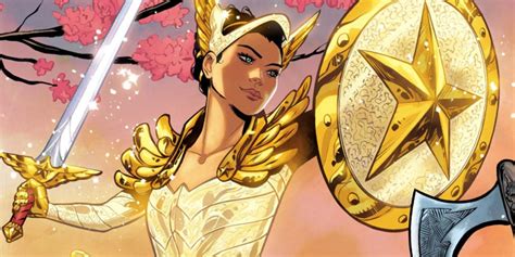 Wonder Woman's New Golden Costume Gives Hero Gorgeous New Look