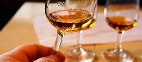 The Art of Whiskey Tasting: Tips and Techniques