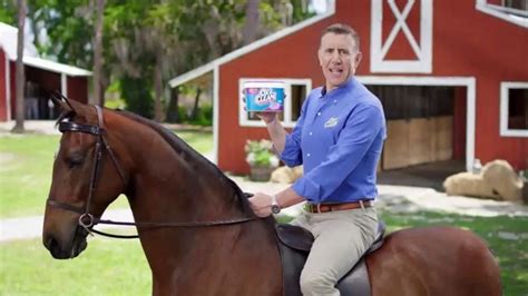 OxiClean With Odor Blasters TV Commercial, 'Dear OxiClean: Farm Life ...