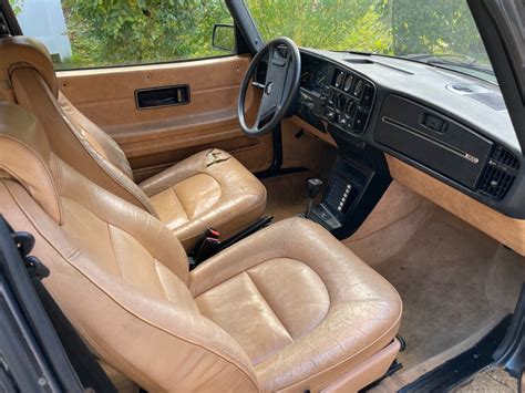 saab 900 interior | Barn Finds