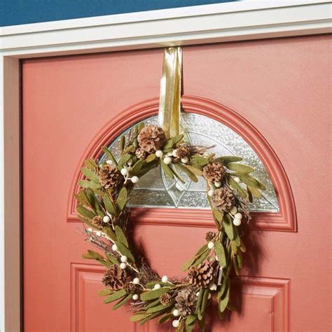 The Best Way to Hang a Wreath on Your Door | Wreaths, Holiday decor ...