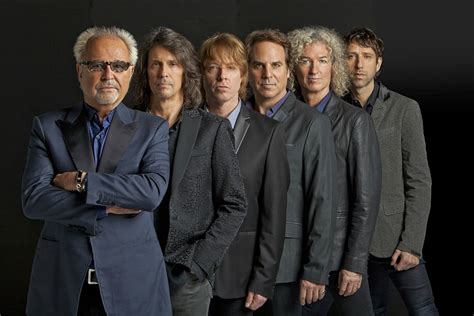 Foreigner to Perform 'The Hits Unplugged' at Carnegie Hall