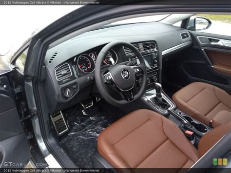 Marrakesh Brown Interior Photo for the 2019 Volkswagen Golf Alltrack S ...