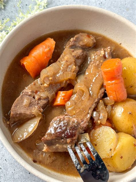 London Broil Pot Roast (Easy Slow Cooker Recipe!) - The Tasteful Tribe