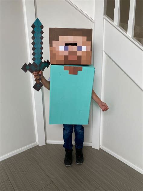 Minecraft Steve costume | Minecraft steve, Steve costume, Costumes